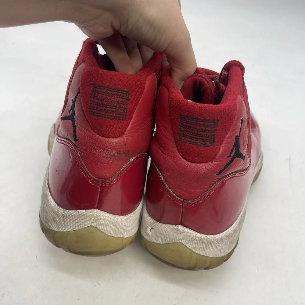 Jordan Air Jordan 11 Shoes Mens 9 Retro Win Like '96 Red High Top Sneaker Cherry